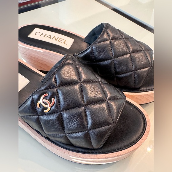 NEW Black Chanel Mules size 39 with box, never worn - Picture 4 of 13